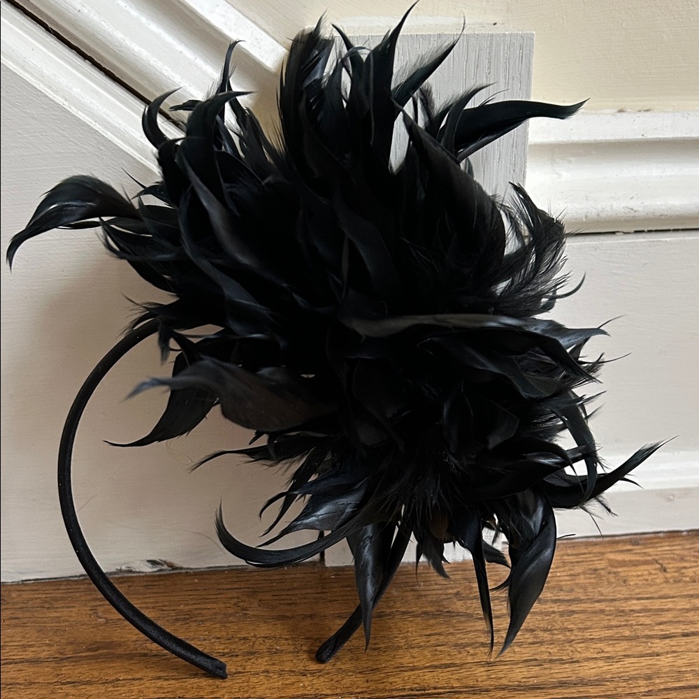 Elegant Black Feather Headband